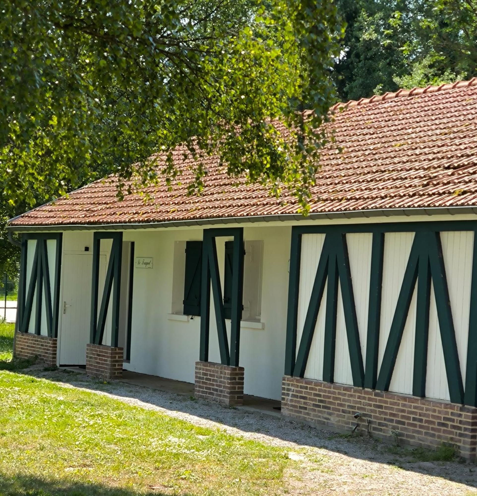 Hotel Et Cottages Domaine Du Marquenterre 생-캉탱-앙-투르몽 외부 사진